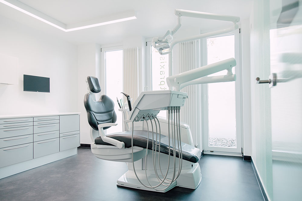 Zahnarzt Dortmund Berghofen - Dr. Toekan - Behandlungszimmer